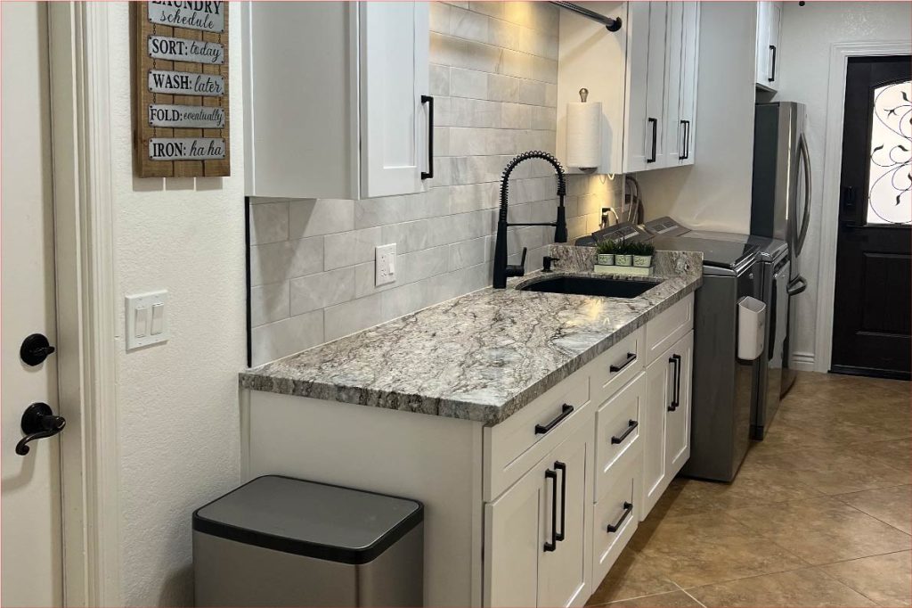 Jessies-painting- Laundry Room Remomodel Laundry room remodel - Dream laundry rooms